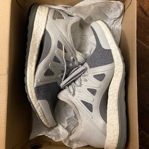 Adidas Pure Boots Women’s Size 7